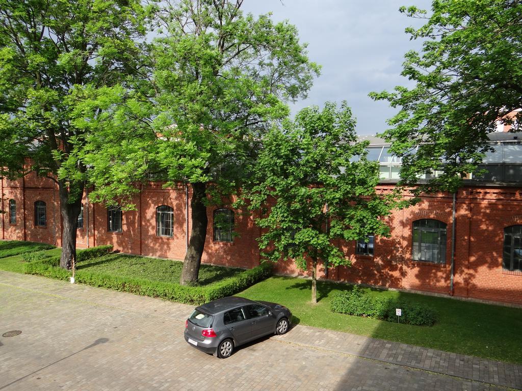 Best Inn Poznan Apartament Wojskowa Екстер'єр фото